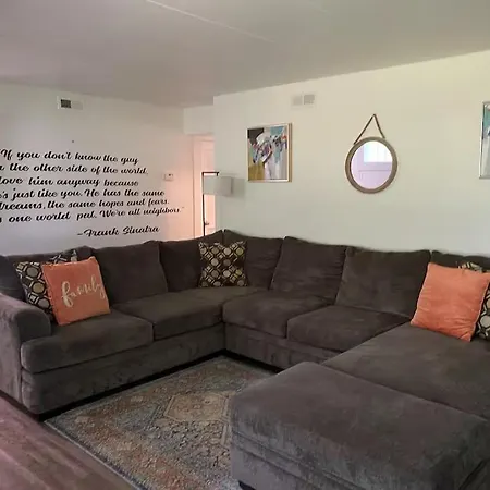 Lovely One Bedroom Apartment